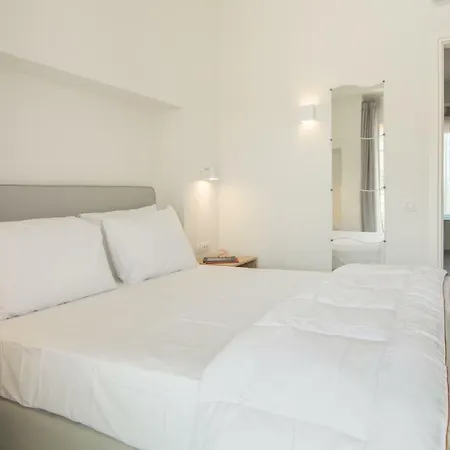 Village Apartman Vourkárion