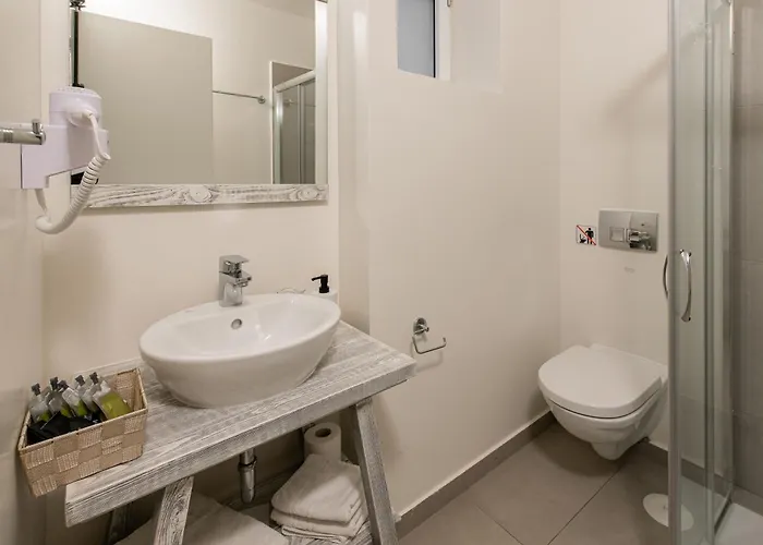 Village アパート Vourkárion