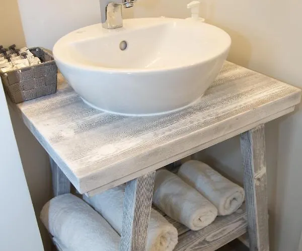 アパート Village