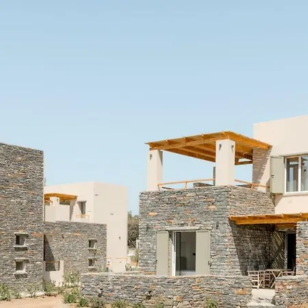 Village شقة *